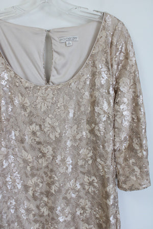 Eva Mendes Gold Lace Dress | 10