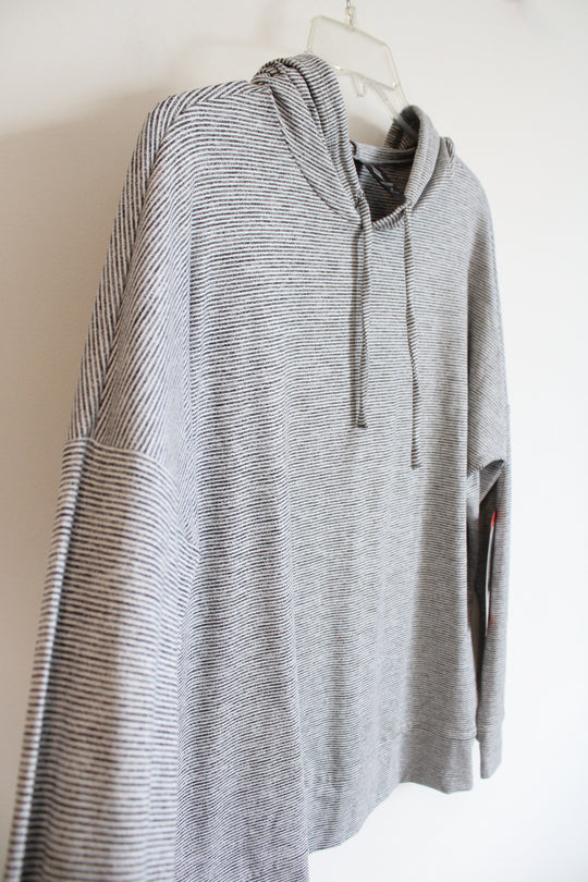 NEW Skechers Relaxed Fit Gray & White Striped Hoodie | M