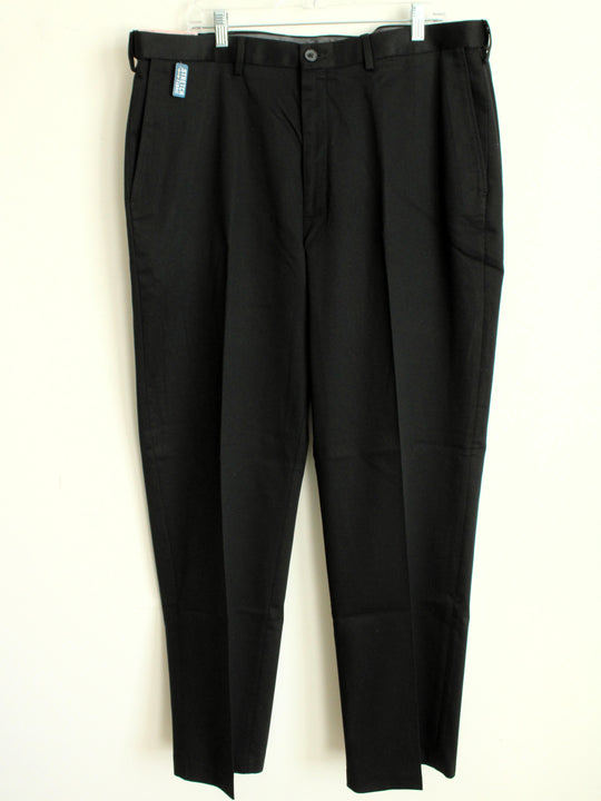 NEW Haggar Black No Iron Flat Front Classic Fit Khakis | 40X32
