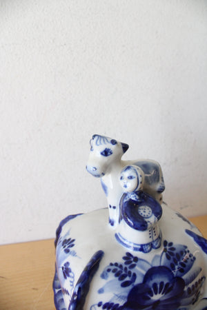 Vintage Russian Gzhel Blue & White Calf & Girl Butter Dish