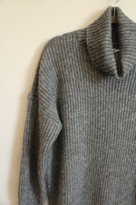 Nine West Turtleneck Gray Knit Sweater | L