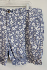 Old Navy High Rise Blue White Floral Everyday Short | 18