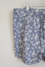 Old Navy High Rise Blue White Floral Everyday Short | 18