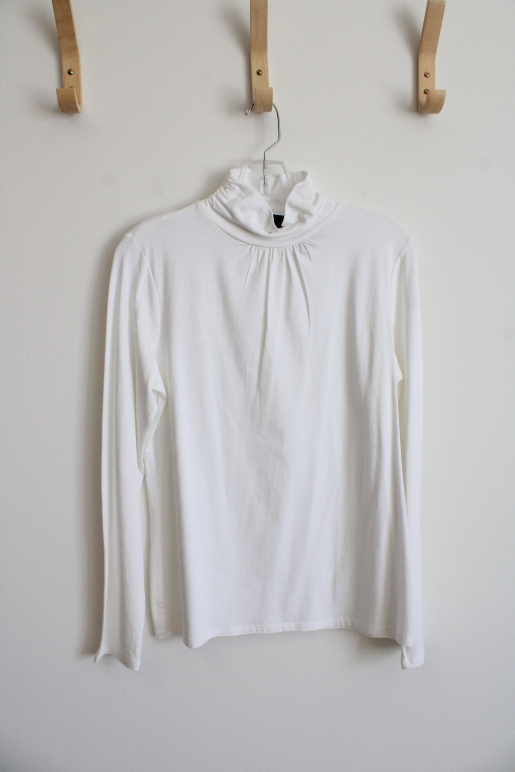 Preswick & Moore Petite White Turtle Neck | L