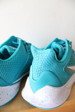 Nike Kyrie 2 TB Rapid Teal Sneakers | Size 16.5