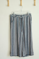 Democracy Blue Striped Wide Leg Capris | 8