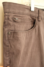 English Laundry Gray Relaxed Fit Elastic Waistband Pants | 42 x 32
