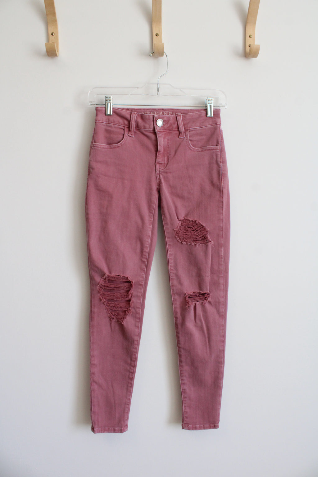 American Eagle Next Level Stretch Pink Ripped Jeans | 0 Short