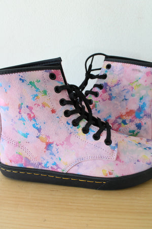 Dr. Martens Sheridan Rainbow Confetti Suede Combat Boots | Size 6