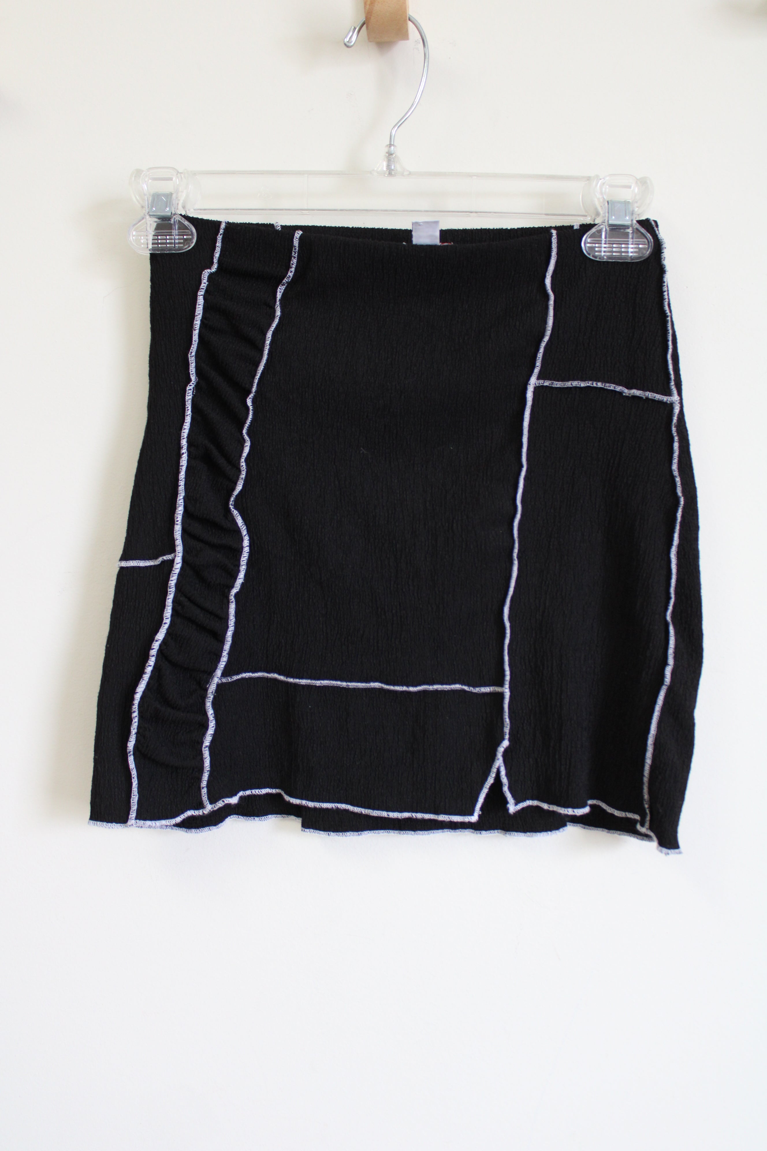 Urban Outfitters Black Fitted Stitched Skirt | XS