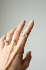 14KT Yellow Gold Clear Stone Crossover Ring | Size 5.5
