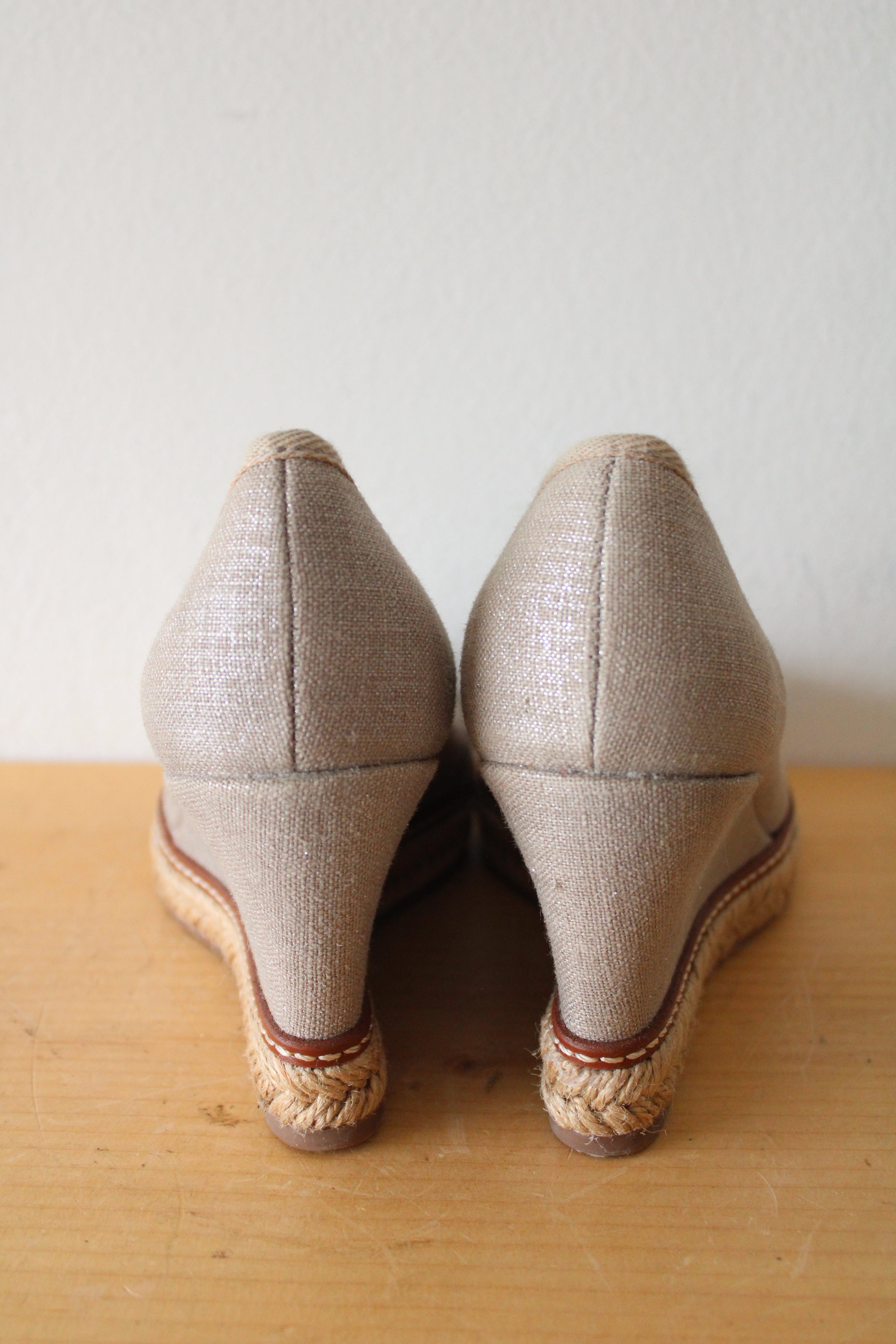 Tory Burch Jackie Glitter Beige Canvas Espadrille Wedge Pumps | Size 6.5