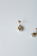 14K Yellow Gold Freshwater Pearl Stud Earrings