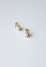 14K Yellow Gold Pearl Stud Earrings
