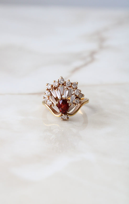 Art Deco 14K HGE Peacock Style Garnet Ring | Size 8