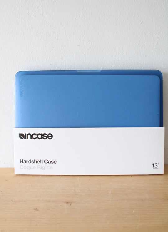 NEW InCase Macbook Air 13" Hardshell Blue Case