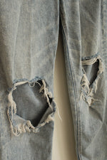 American Eagle Light Wash Distressed Jeans | 6