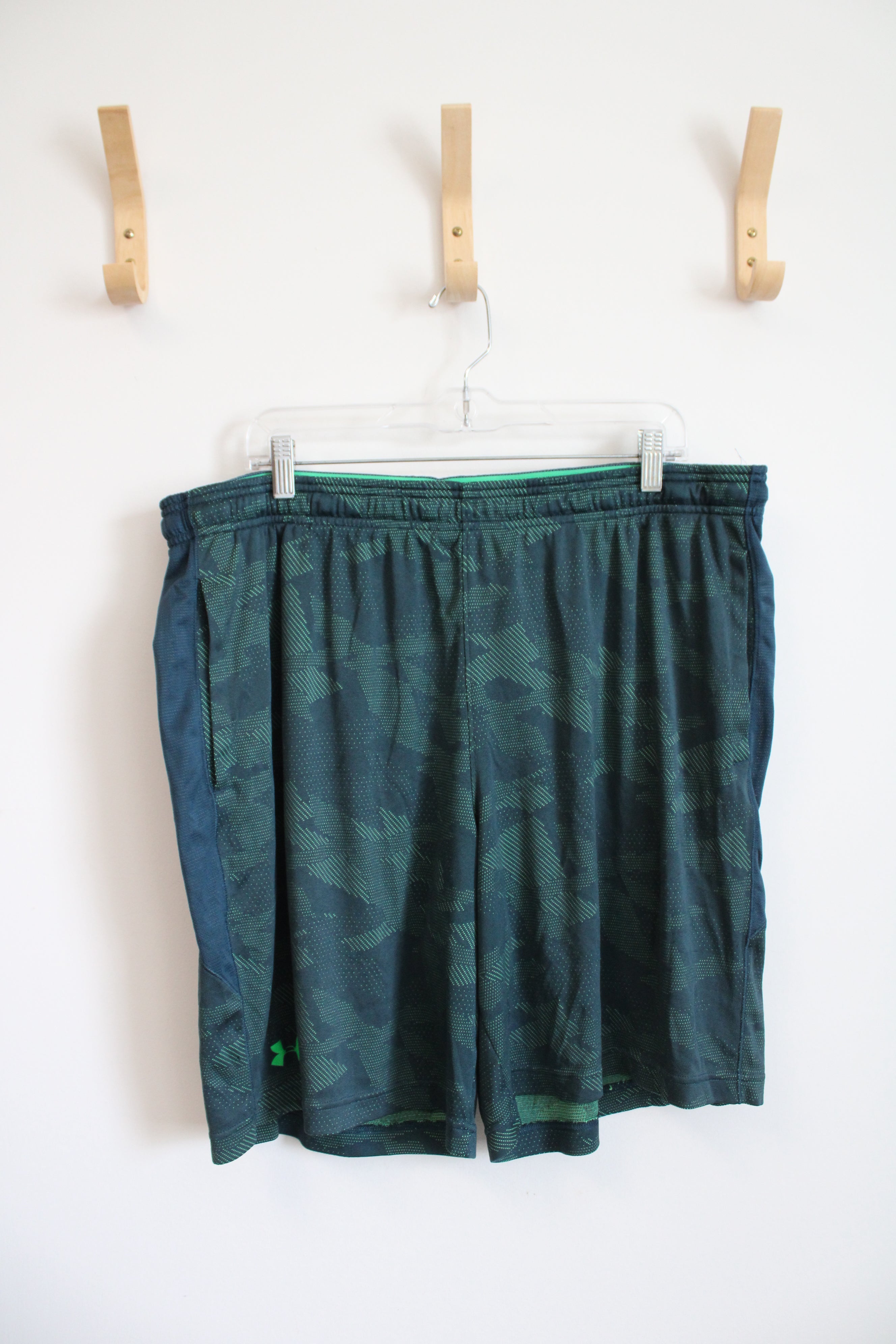 Under Armour Green Patterned Athletic Shorts | 2XL