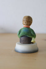 1984 Schmid Inspired By Berta Hummel Statuette Thimble “Hark The Herald”
