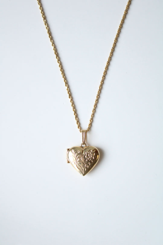 Vintage Floral 14K Yellow Gold Locket Necklace