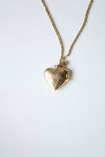 Vintage Floral 14K Yellow Gold Locket Necklace