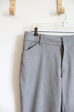 Lee Relaxed Fit Straight Leg Mid Rise Gray Trouser Pants | 10