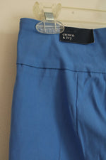 NEW Crown and Ivy Cobalt Blue Comfort Waistband Capris | 4