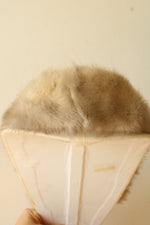 Vintage Light Gray Mink Fur Scarf with Silk Lining and Clasp