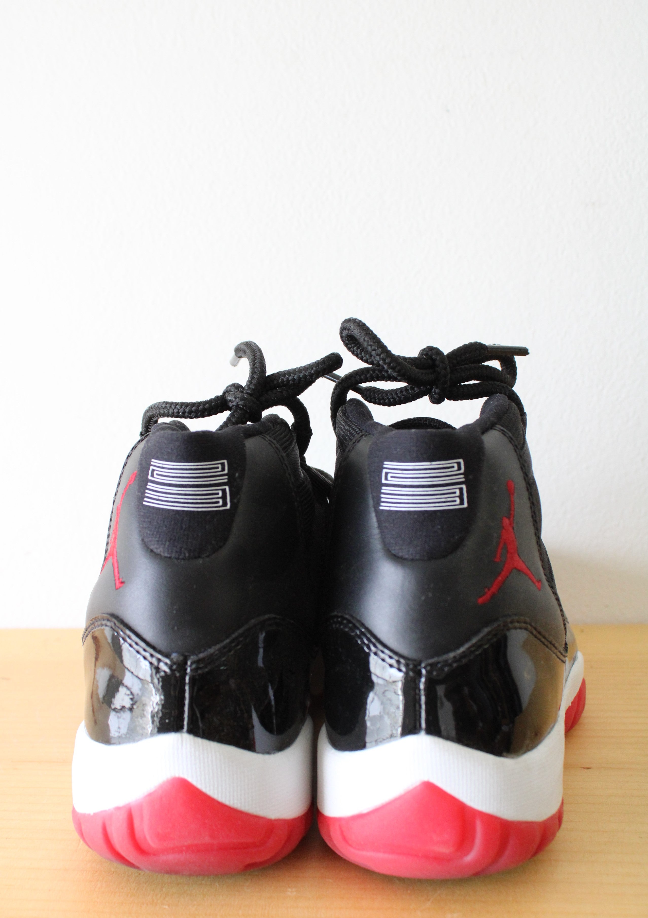 Nike Air Jordan XI 11 Retro Bred Sneakers | Size 8