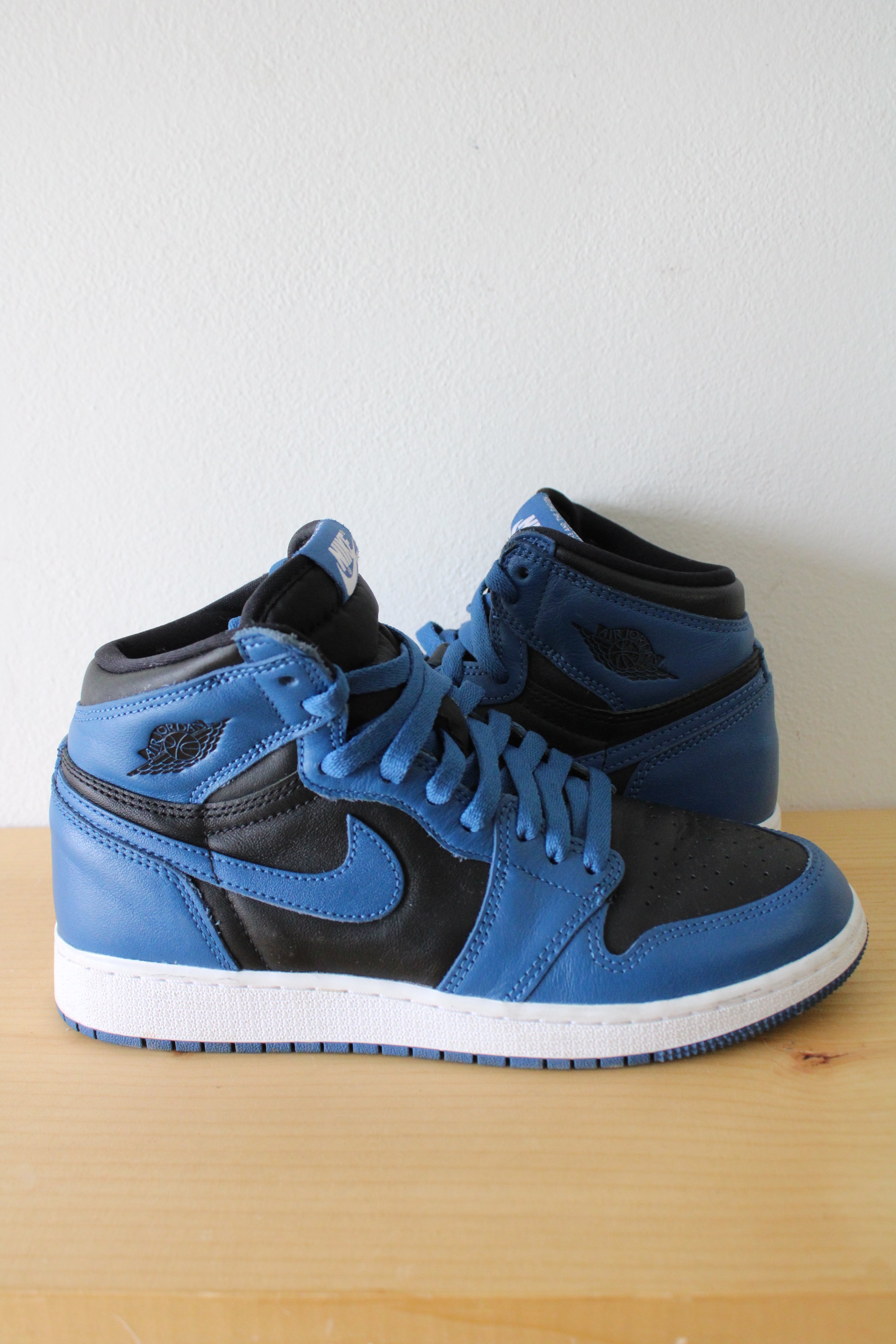 Nike Air Jordan 1 Retro High OG Dark Marina Blue Shoes | Size 6