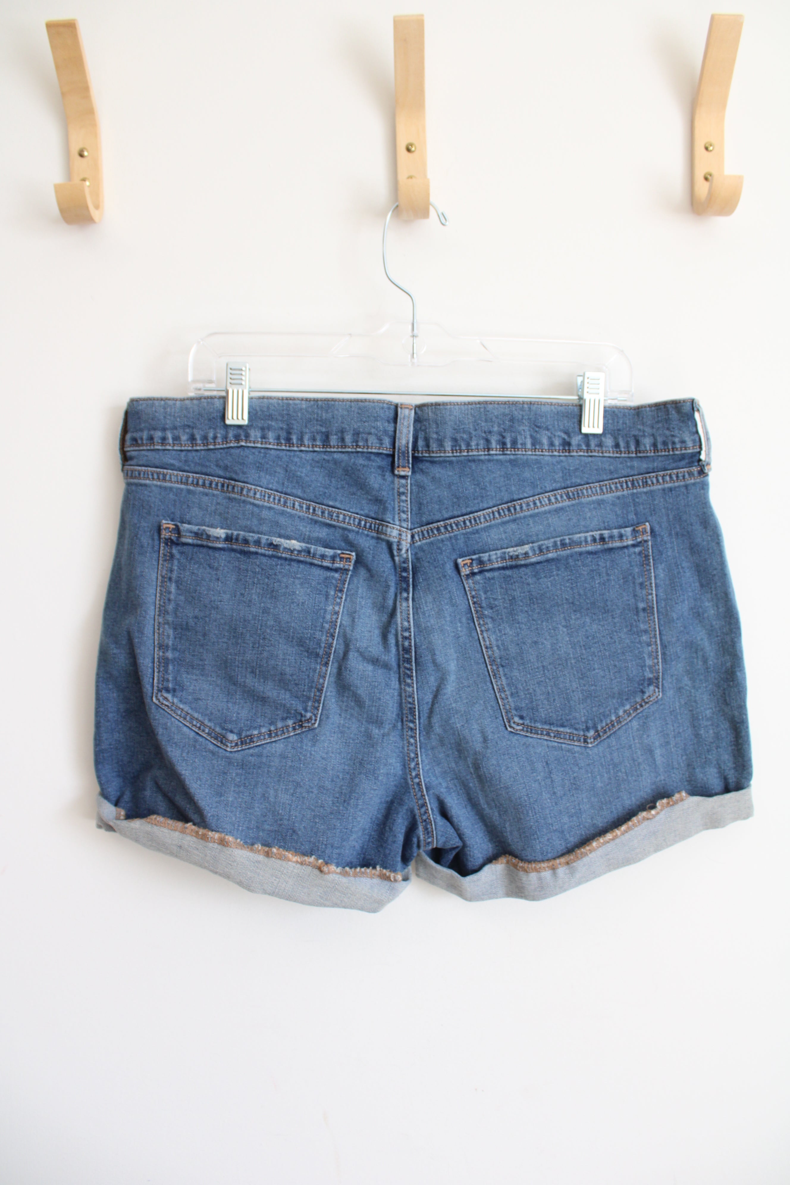 Old Navy Mid Rise Boyfriend Shorts | 16