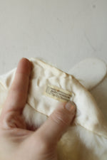 Vintage White Fur Stole Collar featuring Animal Tails and Head with Clasp