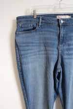 Levi Strauss Mid-Rise Straight Jeans | 20
