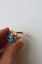 14K Yellow Gold Blue Topaz Ring | Size 6