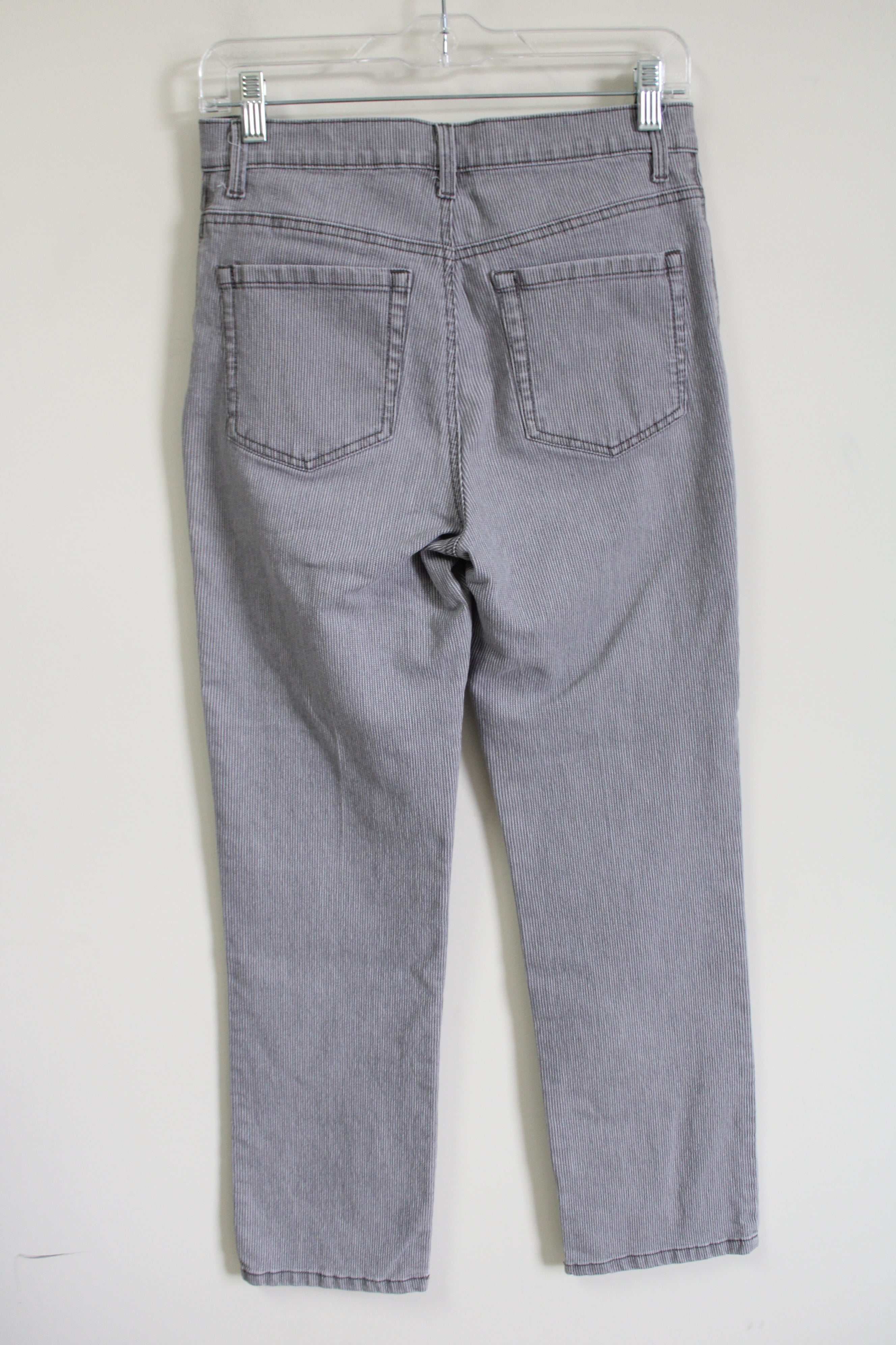 Gloria Vanderbilt Amanda Gray Pinstripe Jeans | 6 Petite