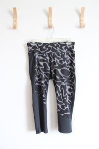 Reebok Black Patterned Athletic Capri Leggings | M