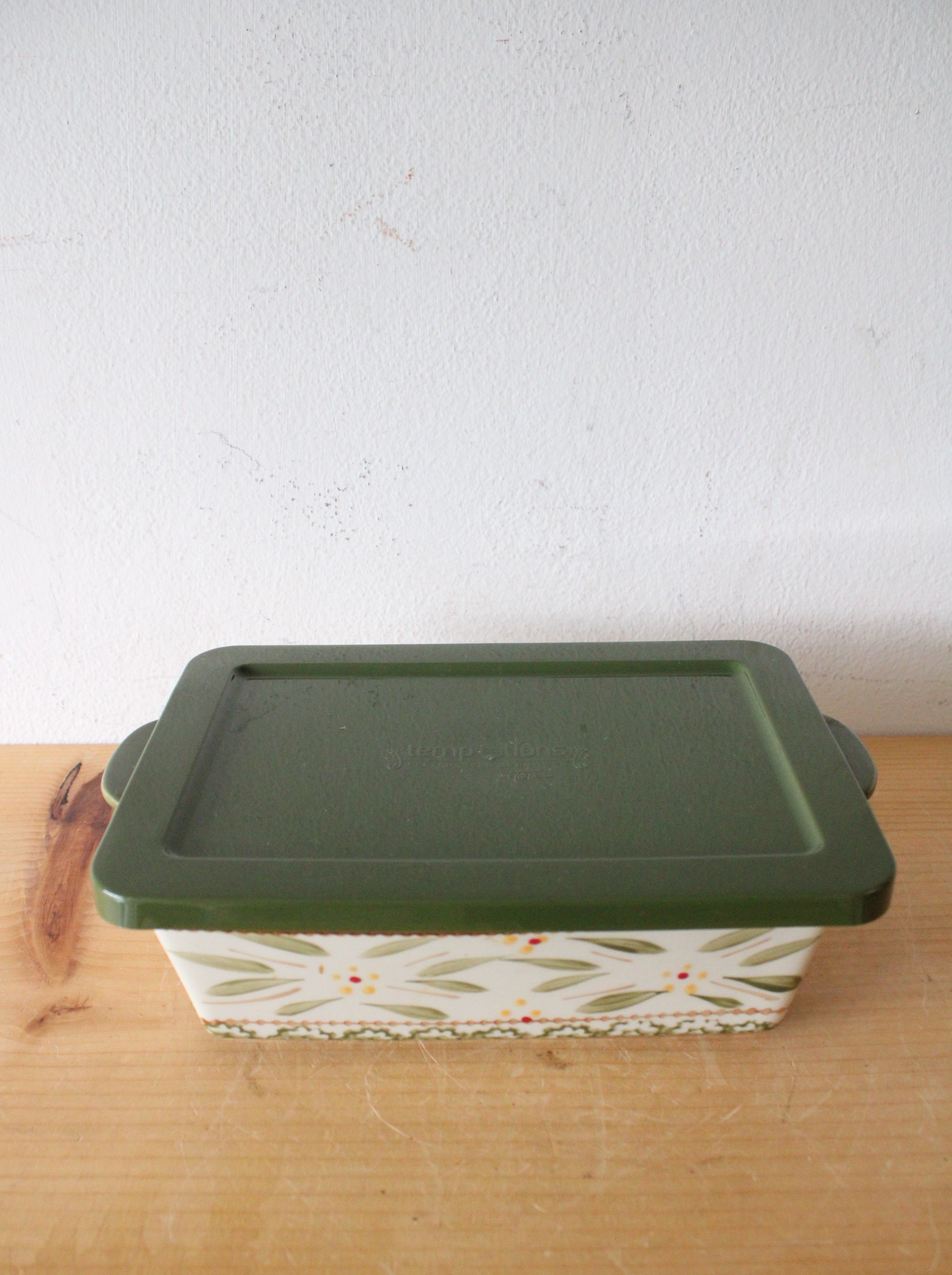 Temptations By Tara Old World Green 1.5 Quart Loaf Pan
