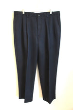 Perry Ellis Navy Blue Pleated Dress Pants | 38 x 30