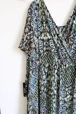 NEW Avenue Blue Green Leopard Patterned Jumpsuit Dress