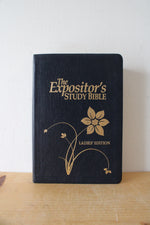 The Expositor's Study Bible KJV Ladies' Edition