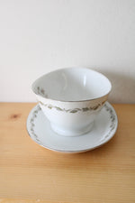 Flair Fine China Japan Irene 4149 Gravy Boat Dish