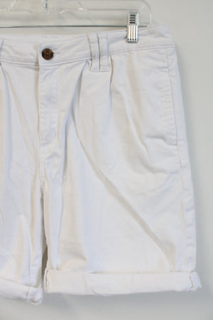 St. John's Bay White Cuffed Shorts | 12