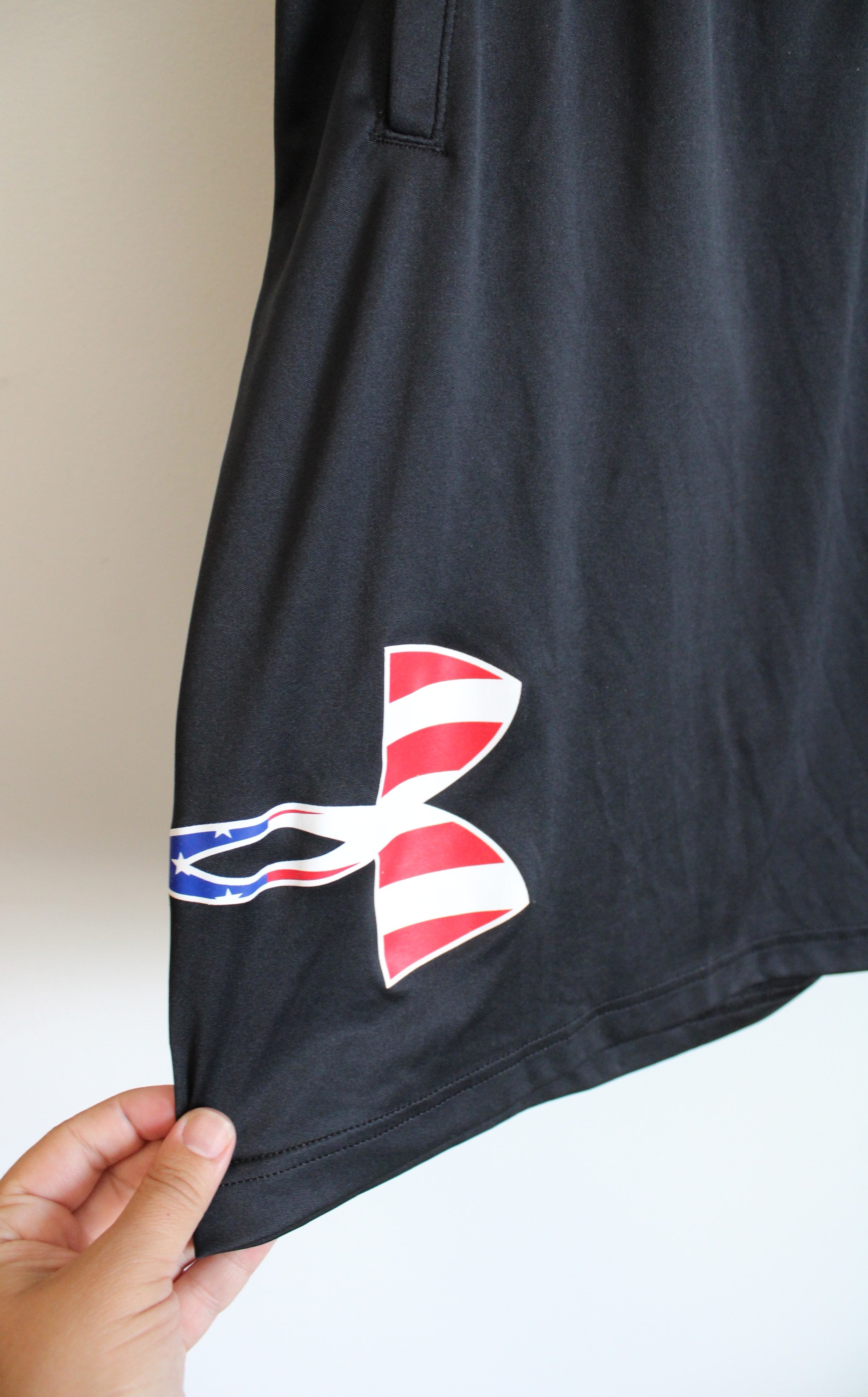 Under Armour American Flag Logo Black Athletic Shorts | XXL