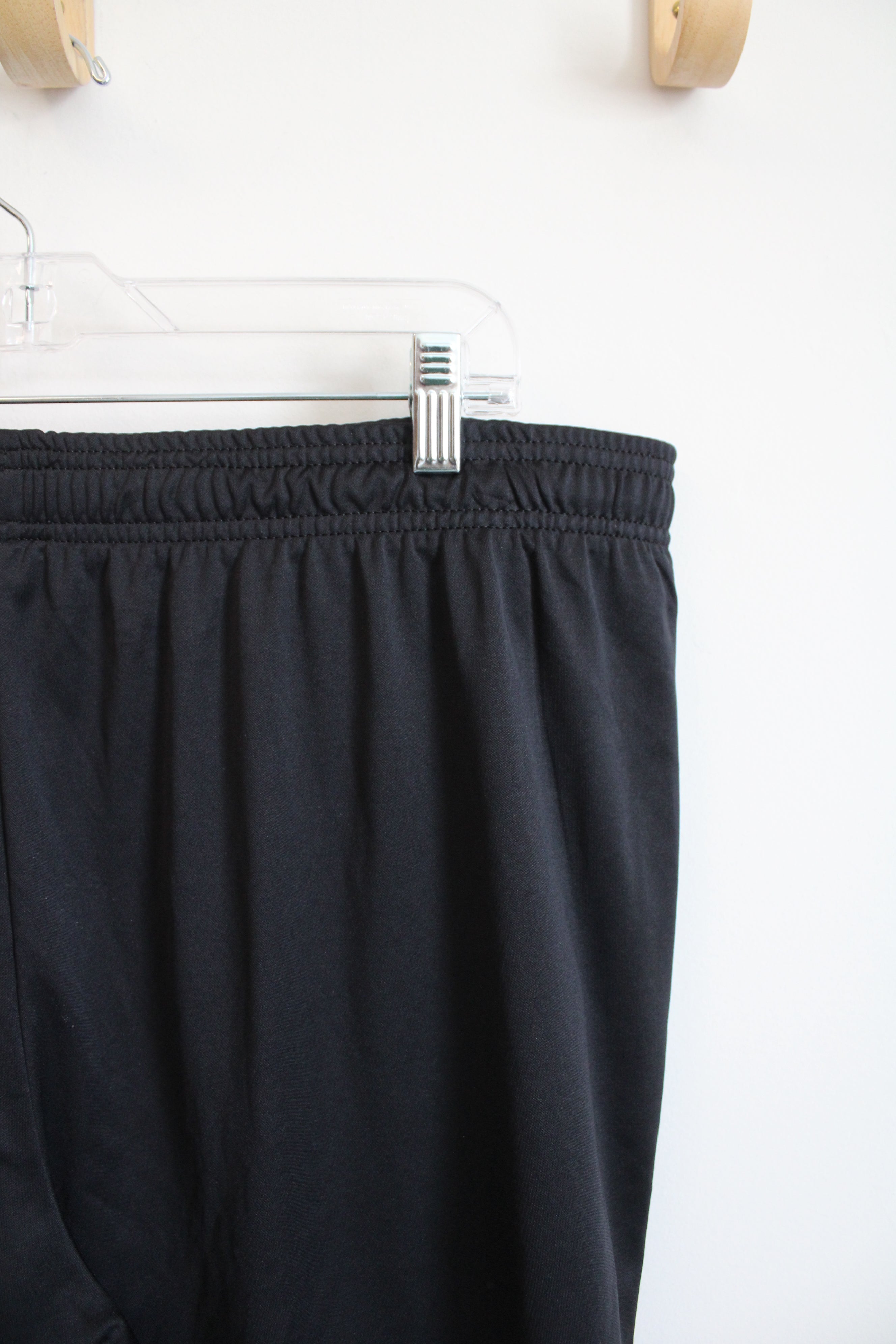 Under Armour American Flag Logo Black Athletic Shorts | XXL