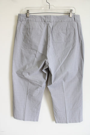 Dockers Ideal Fit Gray Plaid Capri | 14