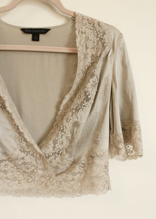 Express Design Studio Silk Blend Gray Lace Vintage Top | S