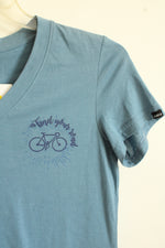 Garneau Light Blue V-neck "Find your Road" T-shirt | M