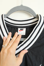 Nike Vintage Black Pullover Windbreaker Sweatshirt | M