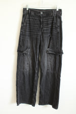 American Eagle Super High Rise Baggy Wide Leg Black Cargo Jeans | 4