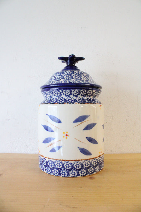 Temptations Old World Blue Cookie Jar